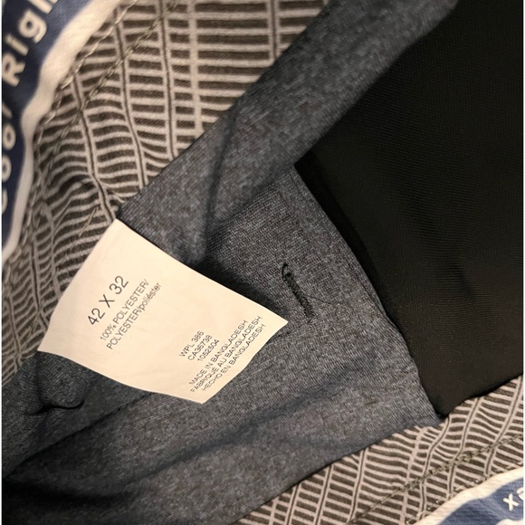 Men’s size 42x32 HAGGAR Straight Fit Dress Pants in Navy Blue NWT - Picture 4 of 6